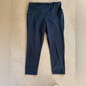 Danskin Women’s athletic leggings. Size M